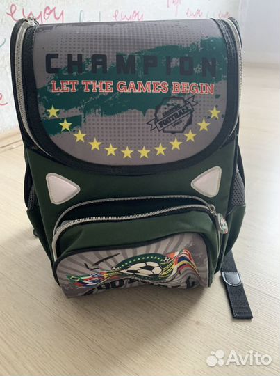 Продам школьный рюкзак для мальчика в хорошем сост