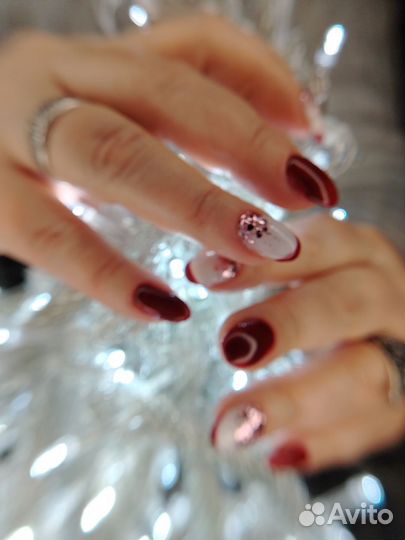 Наращивание ногтей