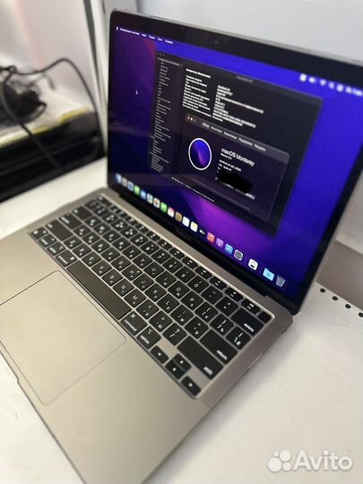 Apple MacBook Air M1 (2020)