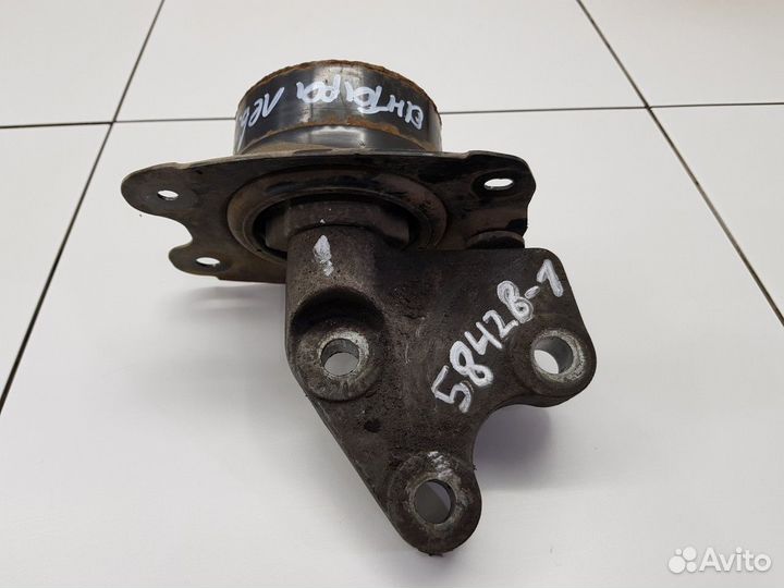 Опора двигателя левая