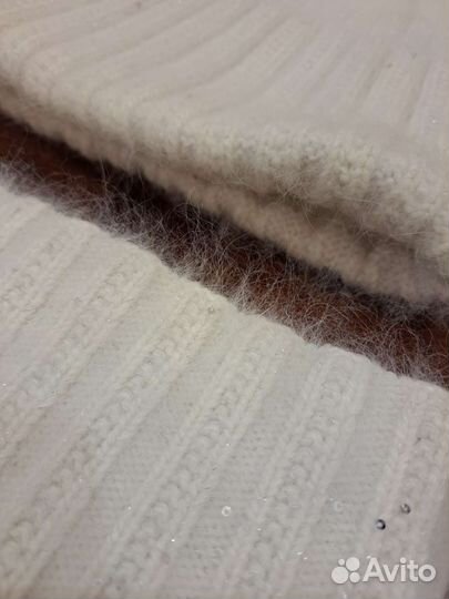 Женскаям Шапка и снуд