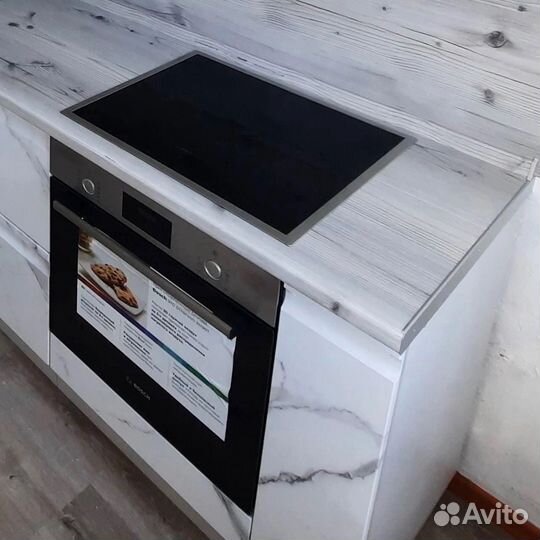 Белая кухня в наличии