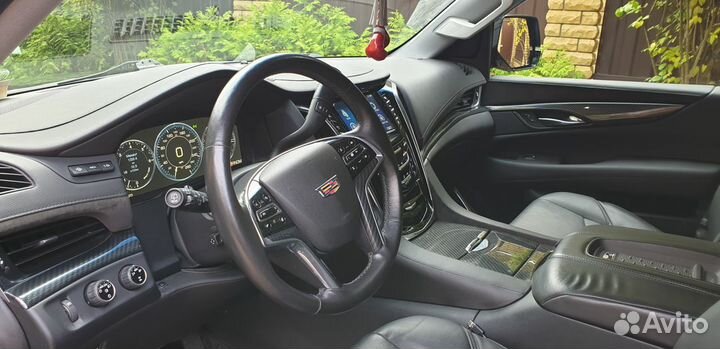 Cadillac Escalade 6.2 AT, 2015, 120 000 км