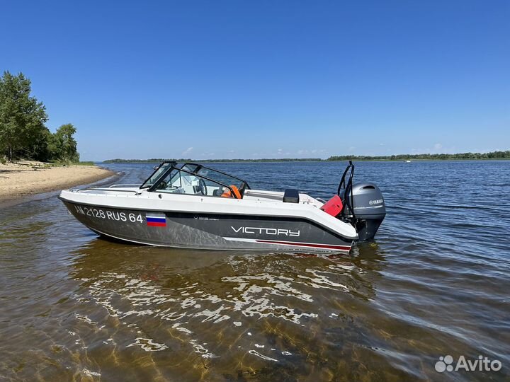 Вейкборд за катером