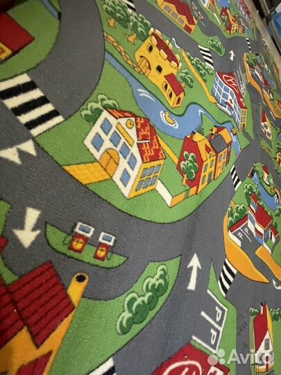 Ковер «Город»с необработанным краем