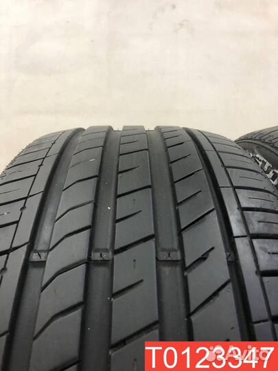 Roadstone N'Fera SU1 235/35 R19 91Y