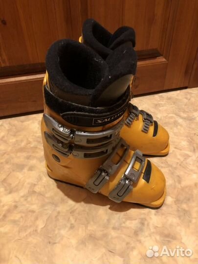 Горнолыжные ботинки salomon