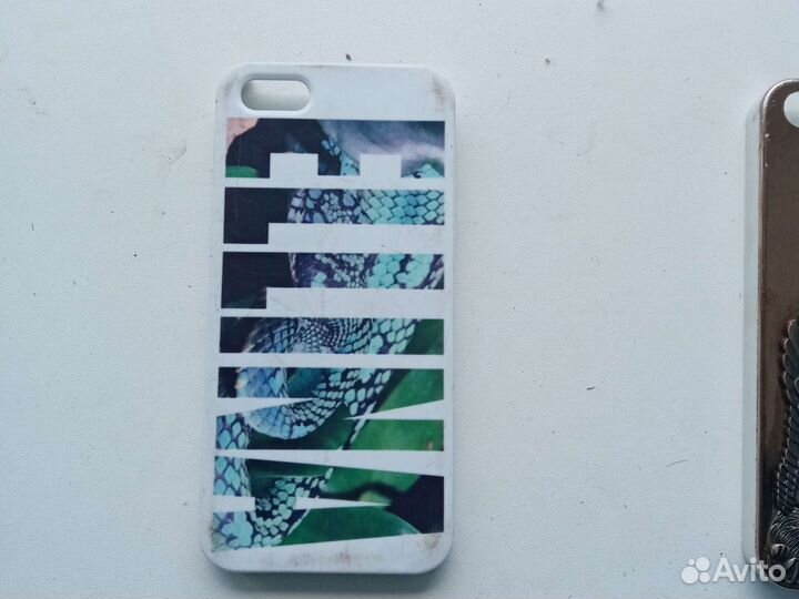 Чехлы на iPhone