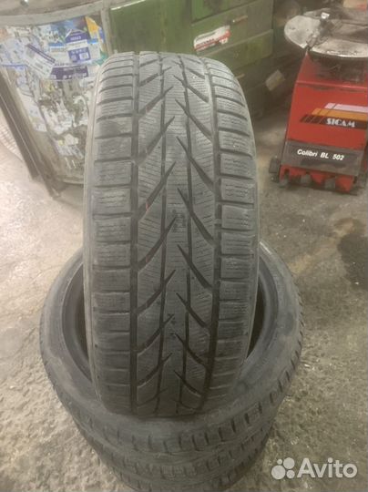 Toyo Snowprox S953 205/45 R17 88H
