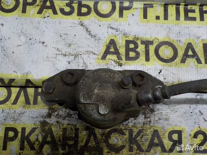 Суппорт передний правый Renault Sandero I 2009-20