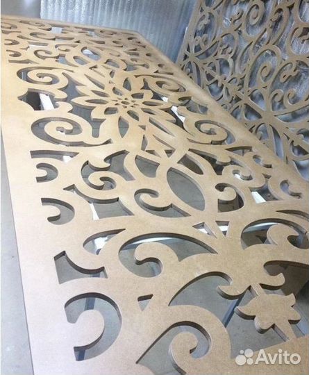 Декоративная резная панель из мдф для студии