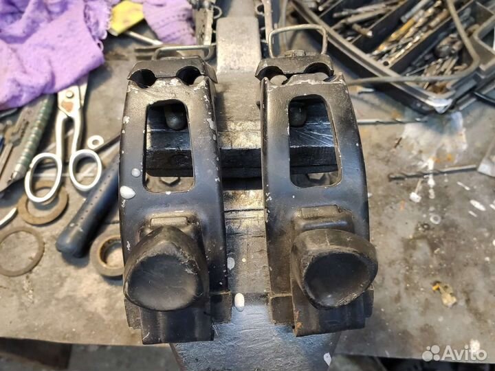 Опоры багажника