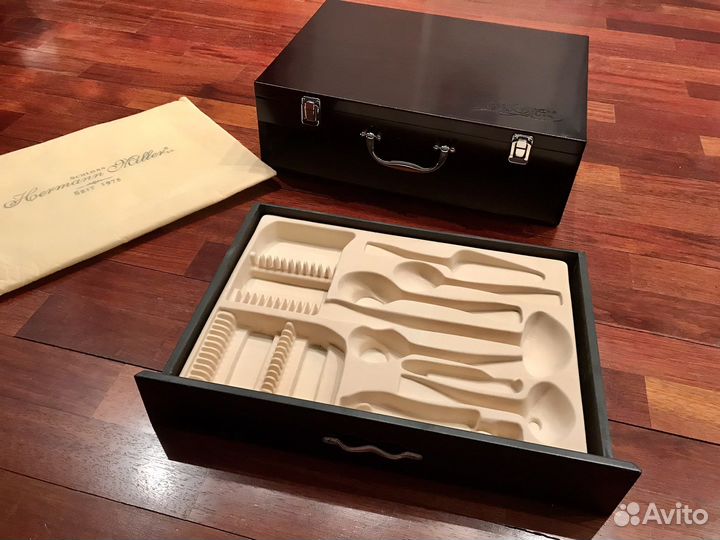 Деревянный чемодан из под столовых приборов