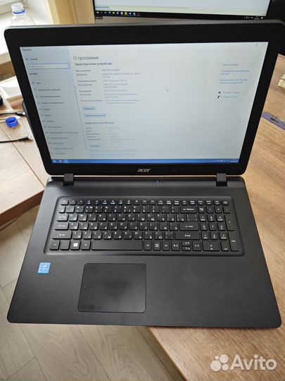 Acer Aspire ES1-732 N16C3