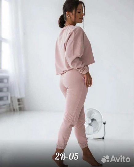 Спортивный костюм женский 50 52