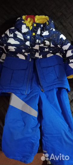 Костюм на мальчика зимний.На 3-4 года