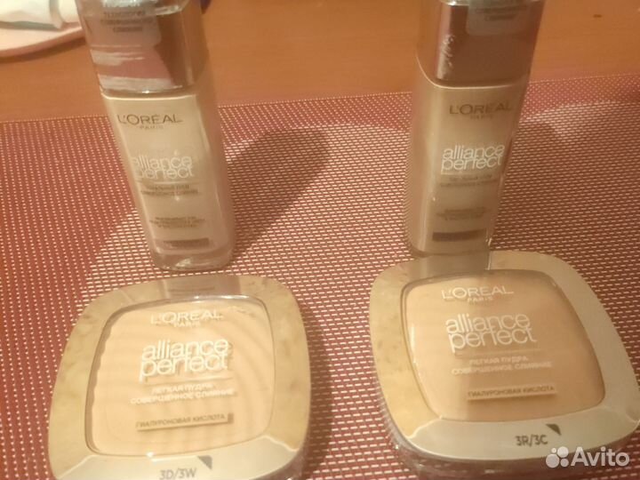 Пудра и тональный крем Loreal