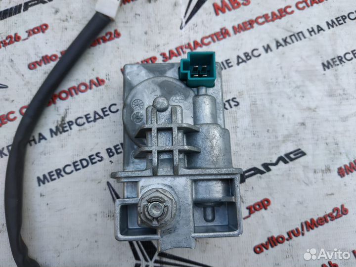 Блокировка руля w204 Mercedes
