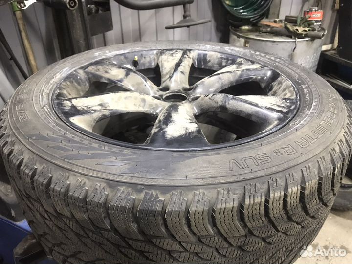 Nokian Tyres Hakkapeliitta R3 SUV 275/50 R21