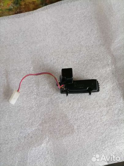 Деодная подсветка левого зеркала mercedes W 166