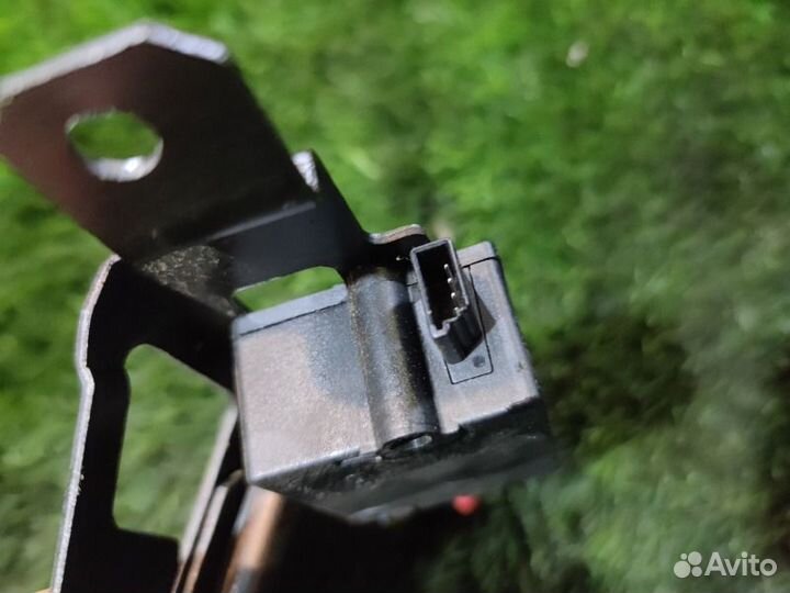 Замок багажника Bmw 330I E46 M54