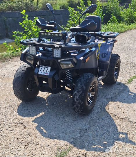 Квадроцикл 200 кубов
