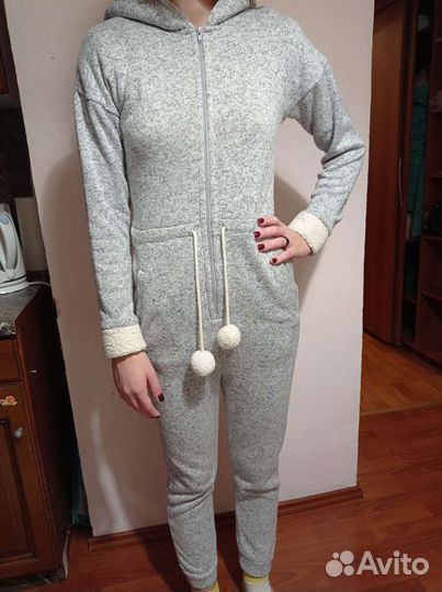 Комбинезон женский