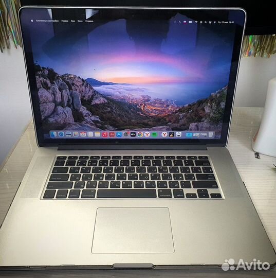 Apple MacBook Pro 15 mid 2014 270 циклов