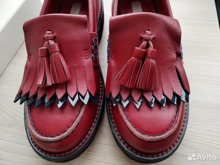 Кожаные лоферы Dolce&Gabbana для девочки 30 р