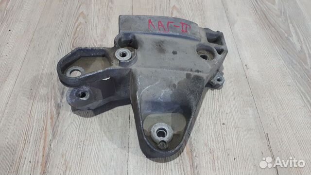 Опора двигателя двс Кронштейн Renault laguna 2