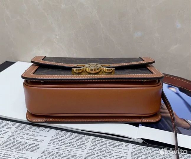 Сумка Celine Triomphe Classicise