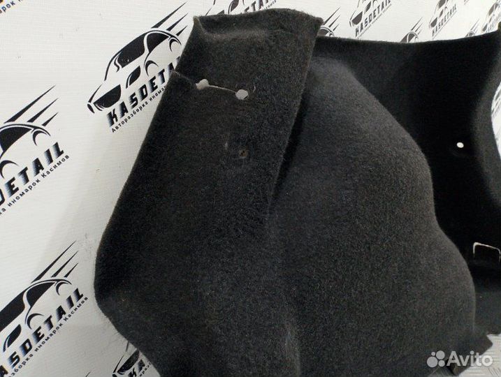 Обшивка багажника правая Nissan Qashqai J10 HR16DE