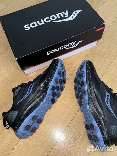 Saucony Peregrine Ice+ Black/Summit Black