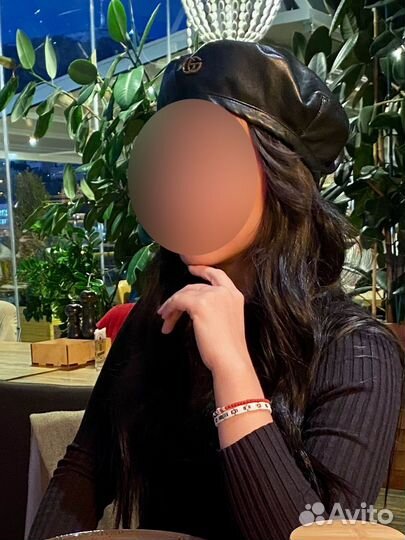 Кожаный берет