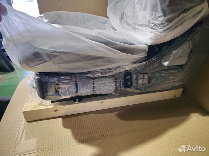 Сиденье на пневме водительское