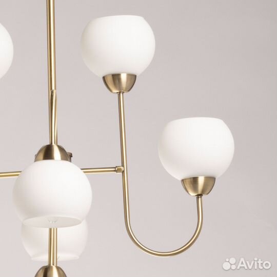 Эффектная подвесная люстра Оливия De City