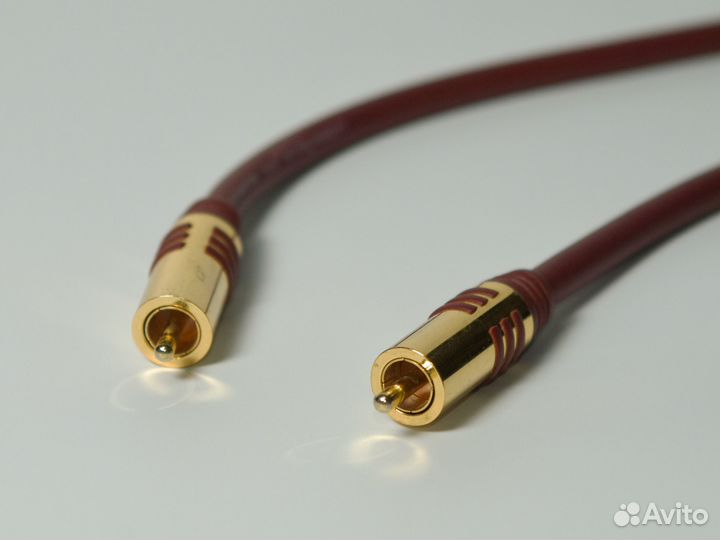 Кабель Oehlbach rca-rca для сабвуфера 5м