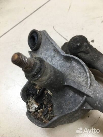 Трапеция стеклоочистителей Dodge Neon