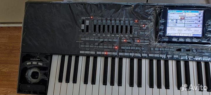 Korg pa3x Pro 76