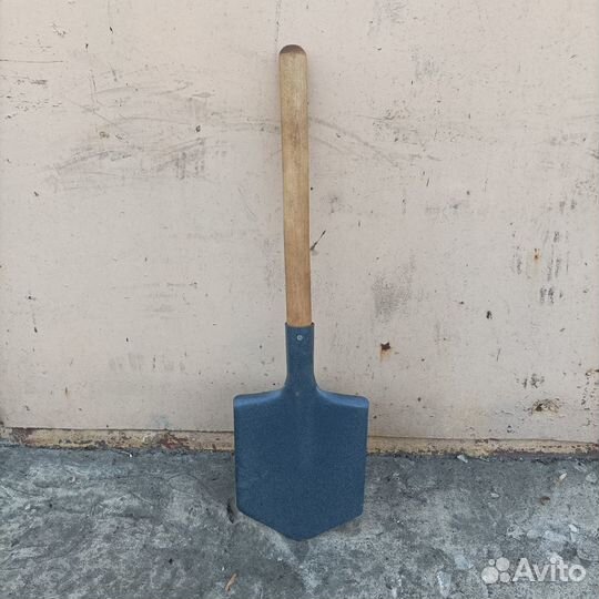 Лопата туристическая