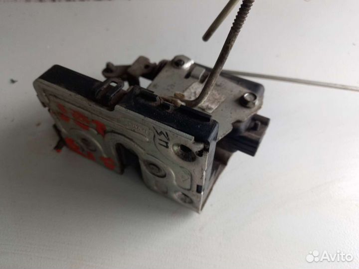 Замок двери задней правой Logan 1