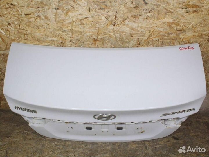 Крышка багажника Hyundai Sonata