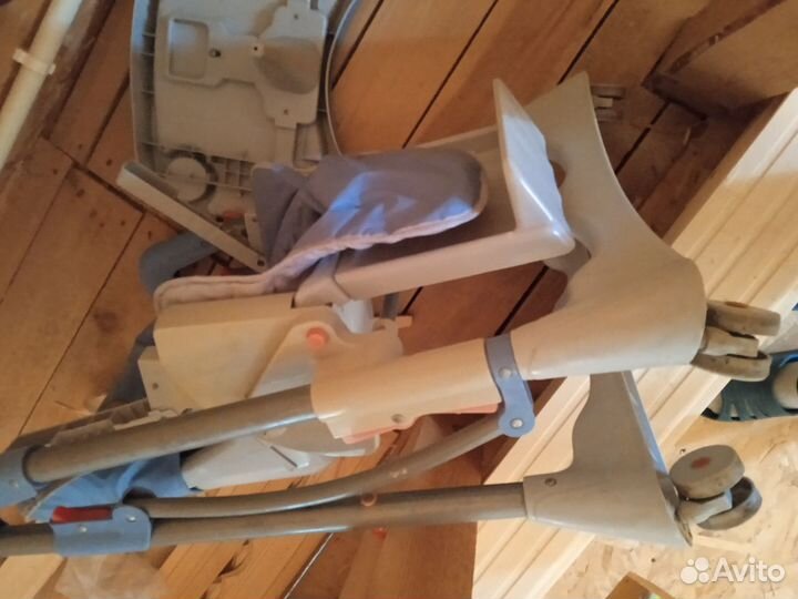 Стульчик для кормления