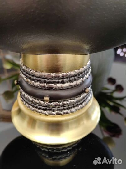 Ваза Michael Aram Naga