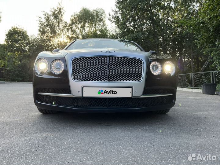 Bentley Flying Spur 6.0 AT, 2015, 131 000 км