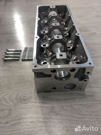 Головка блока цилиндров гбц Renault logan
