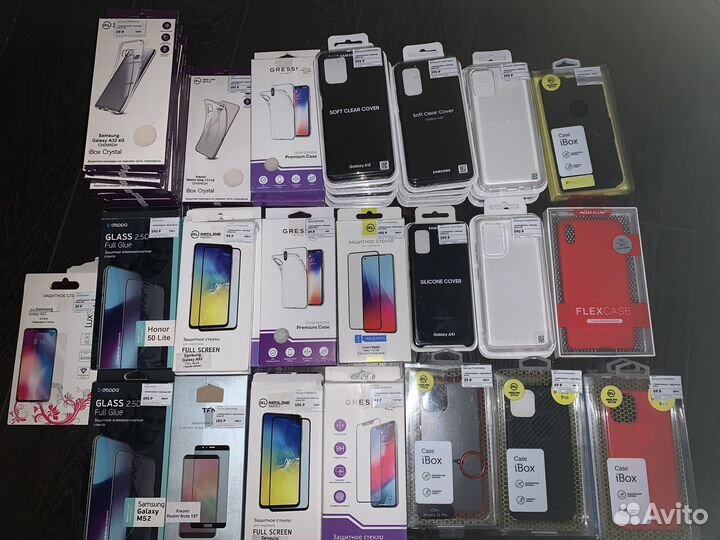 Чехлы и стекла на телефон