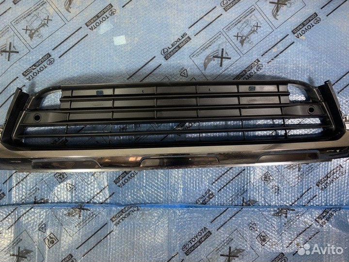Решетка в бампер Lexus Rx4 2015