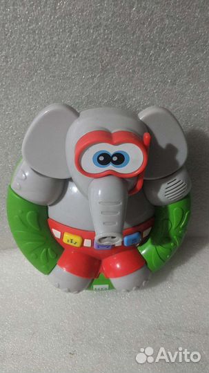 Игрушки (домик кукольный, кукла гдр, кубики