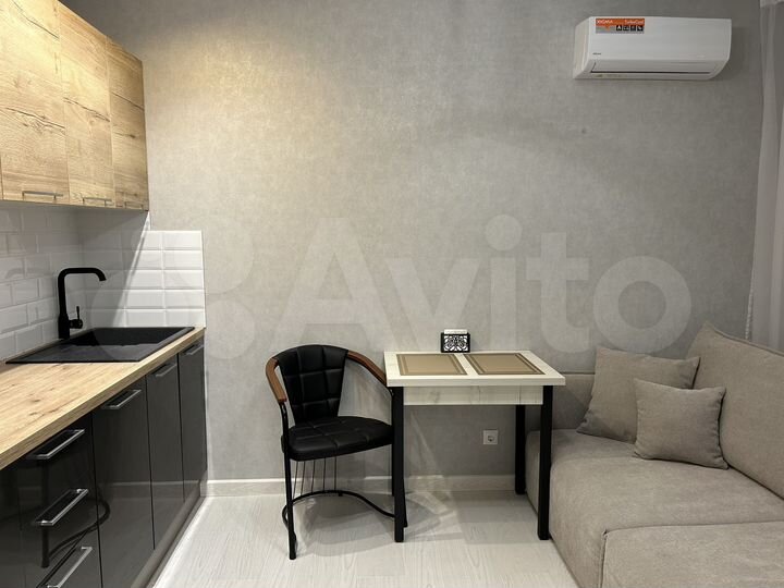 1-к. квартира, 40 м², 1/12 эт.